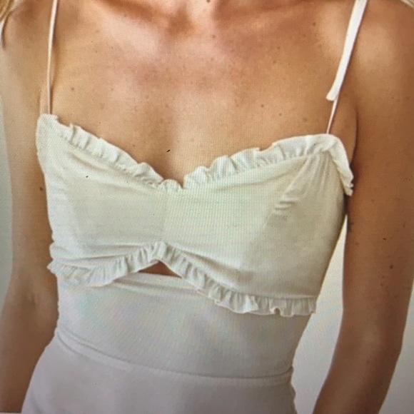 Reformation Bev Dress in Almond 0 - Picture 8 of 8